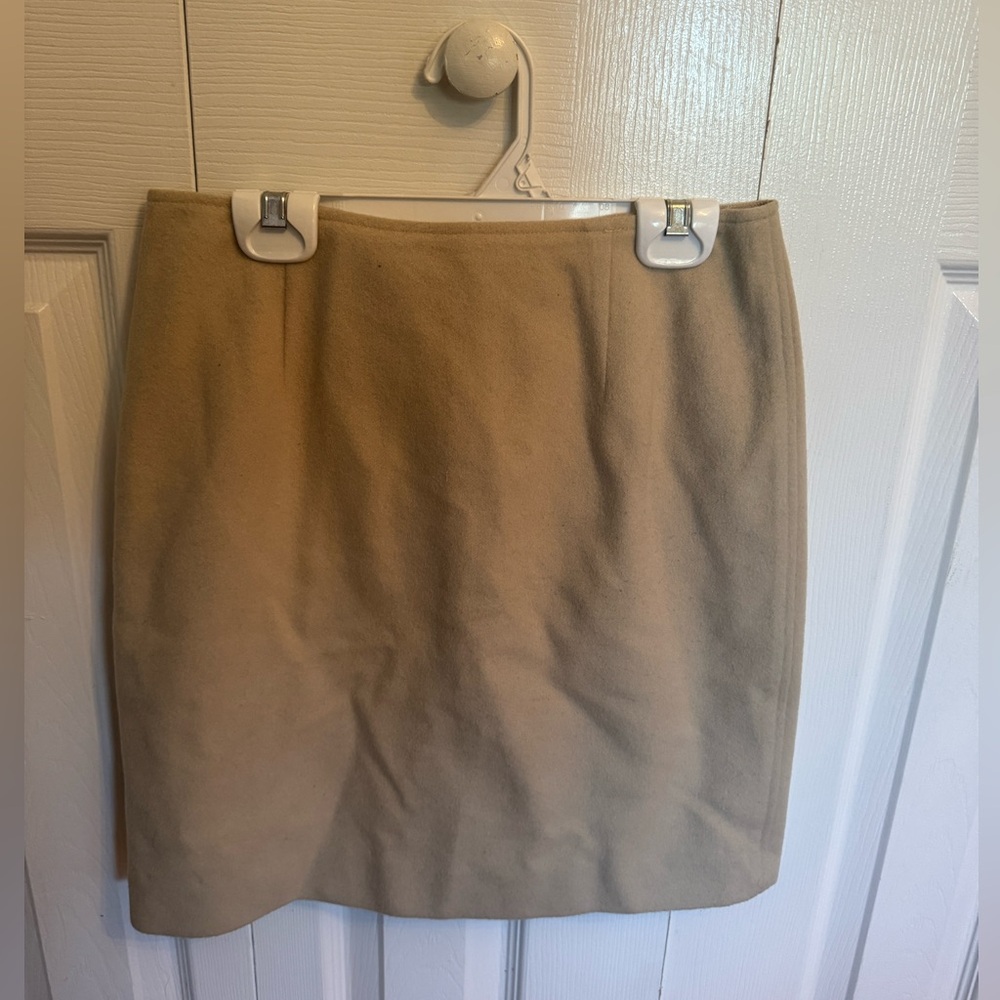ANN Taylor Loft skirt